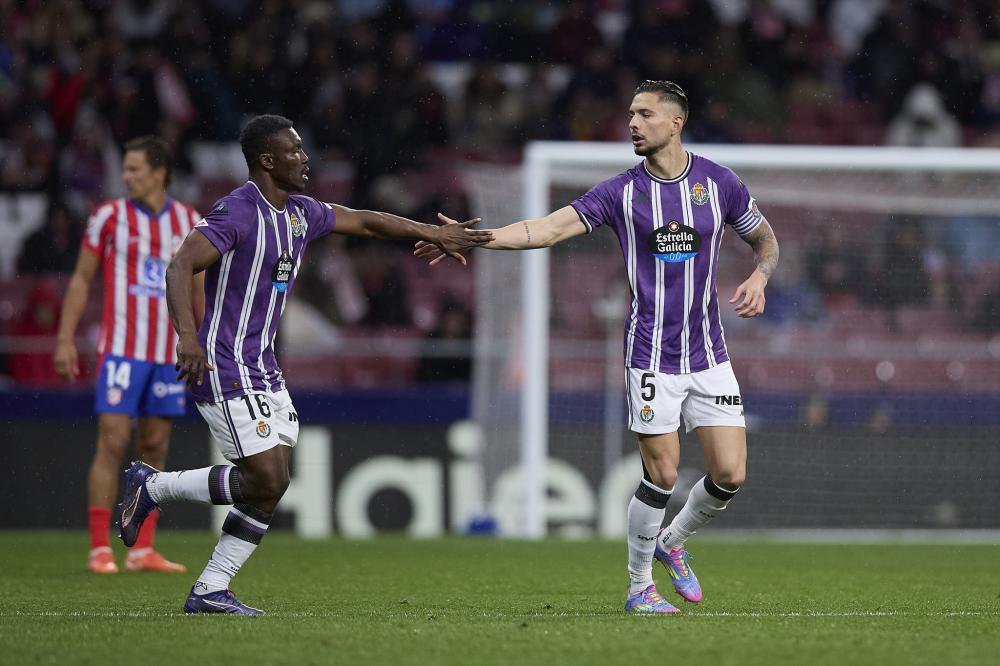 于汉超哽咽：会把不甘委屈烂在肚子里 明年拿冠军.