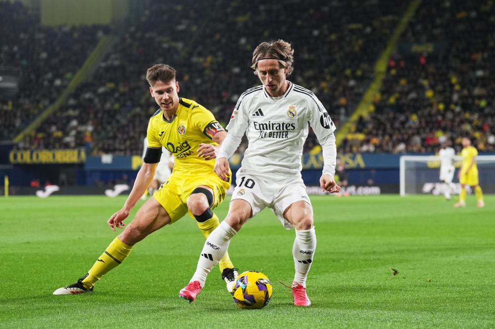 于汉超哽咽：会把不甘委屈烂在肚子里 明年拿冠军.